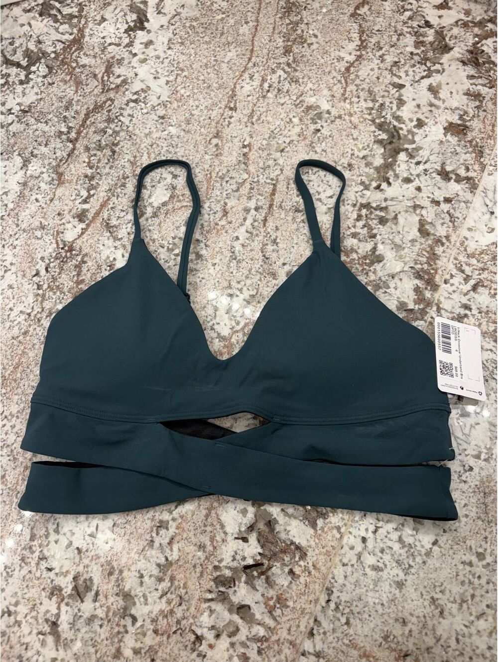 NWT Lululemon V-Neck Crossover Underband Bra size 6 in dark green